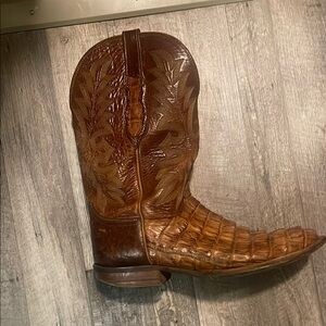 Lucchese aligator Leather Cowboy Boots